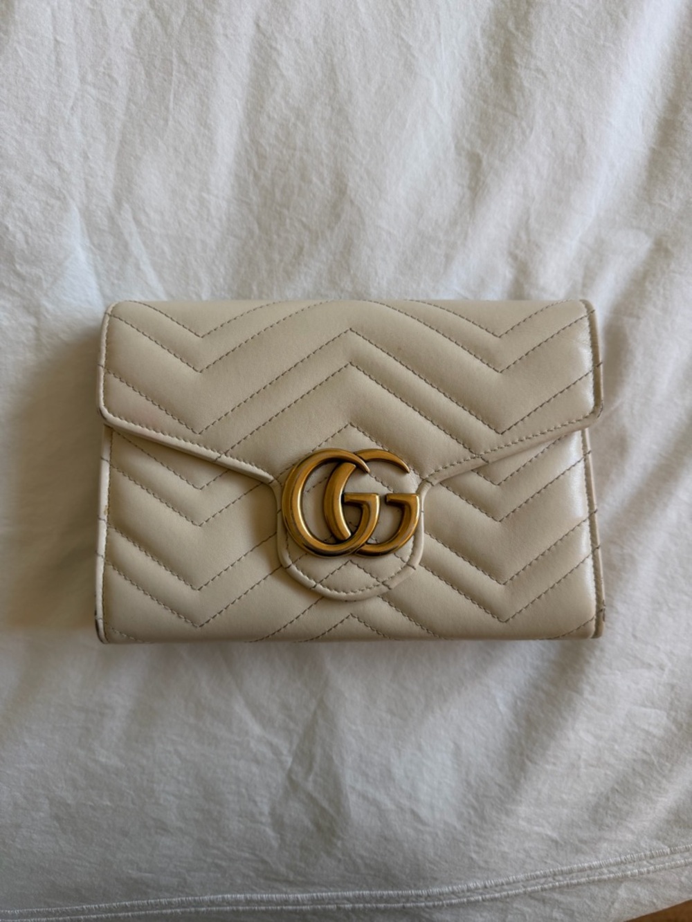Gucci Marmont Wallet on Chain
